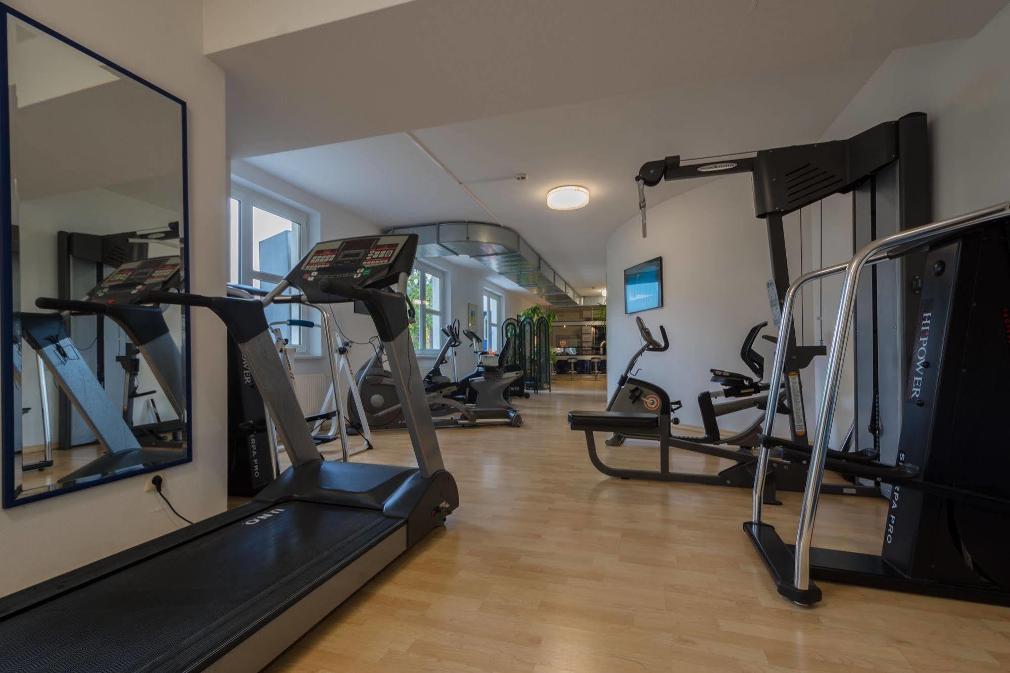 Hotel Fortuna Schwäbisch Gmünd Eksteriør bilde
